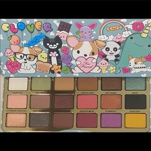Too Faced LE Clover eyeshadow palette